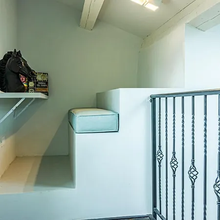 Apartament Casa Calypso In Canton De' Fiori
